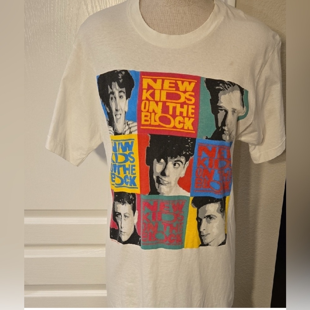 VINTAGE ❤️ NEW KIDS ON THE BLOCK ❤️ Single stitch tee shirt ( VINTAGE ) 1989 ! - Picture 4 of 9